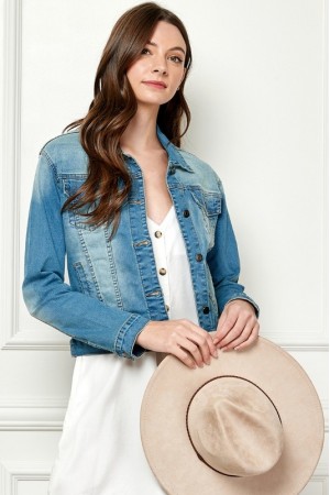 NBJ172<br/>Cropped Denim Jacket with Ombre Wash