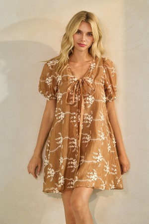 VD72322<br/>Lace Sleeve Ditsy Floral Dress
