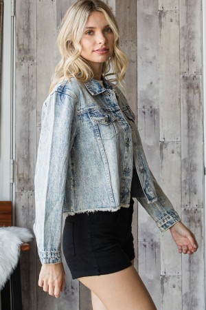 VJ52079PL<br/>Plus Washed Denim Jacket with Rhinestone